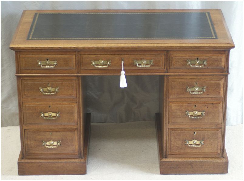 2054 Small Antique Oak Pedestal Desk Maple & Co (3)